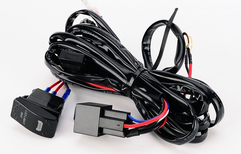 fog light wiring harness with rocker switch.jpg