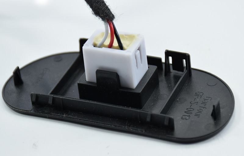 Toyota highlander tailgate switch